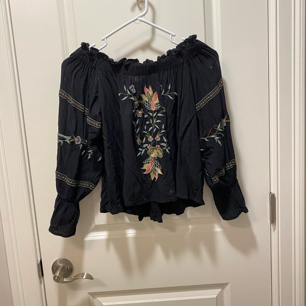 American Eagle Off-the-Shoulder Blouse